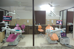 Chandhok Dental Clinic