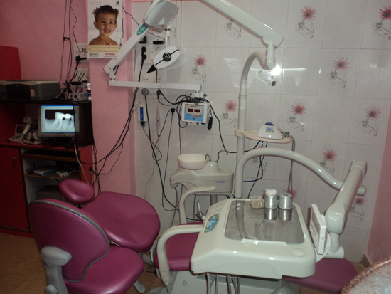 Om Multispeciality & Dental Implant Clinic